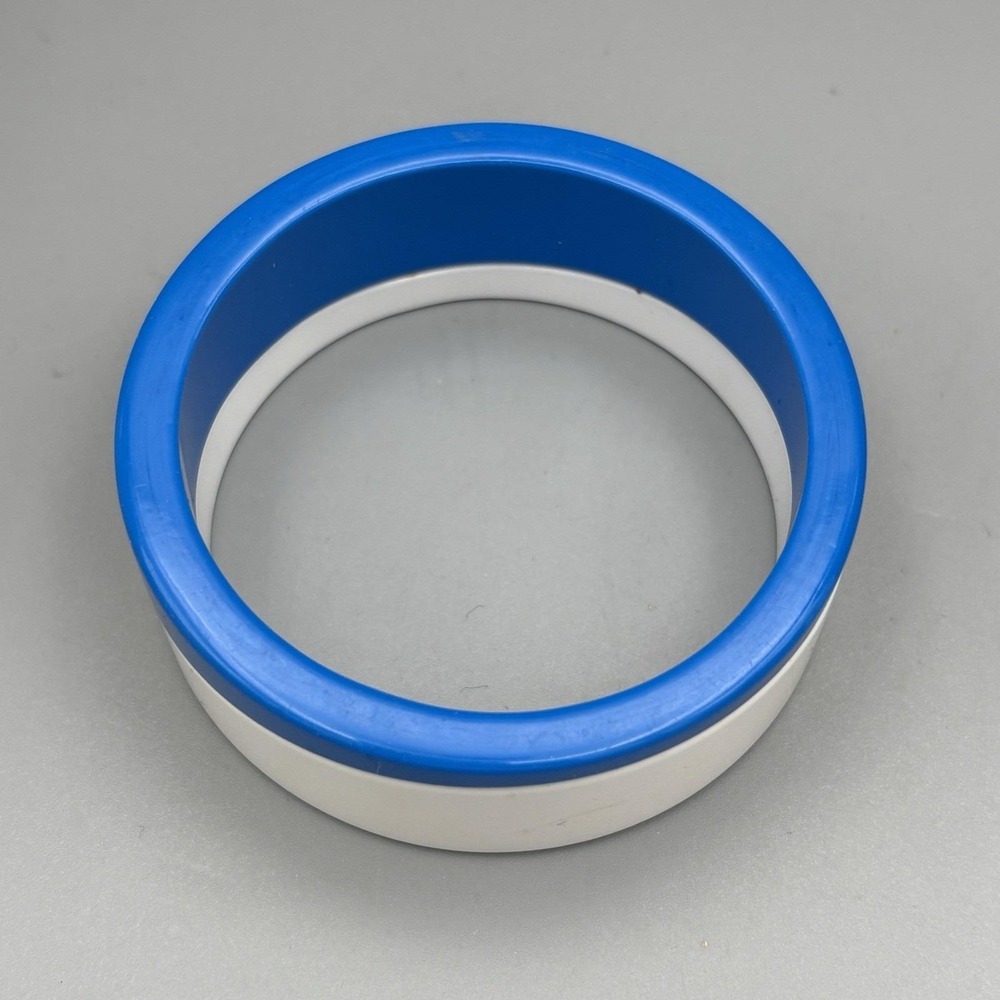 Vintage Two Tone Lucite Bangle Blue and White Retro Coastal American MCM 8" - Picture 6 of 10